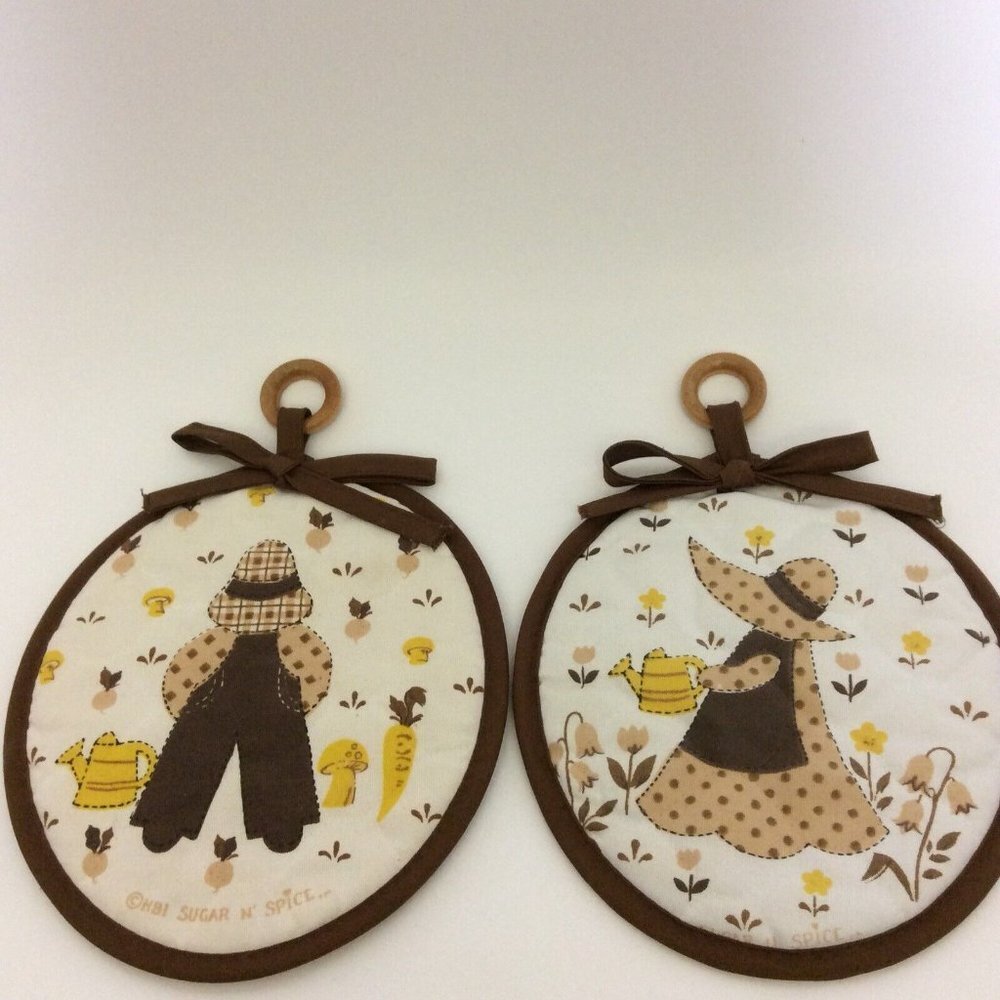 Quilted Pot Holders Sugar N' Spice Brown HBI Kitchen
